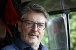 Amsterdam 27 mei 2026
3e deel van de boekenreeks 60 jaar Top 40 wordt feestelijk gelanceerd door bestickerde Top 40-tram met Erik de Zwart als trambestuurder. Natalie La Rose Erik de Zwart, Godfried Nevels en Jeroen Nieuwenhuize  zijn aanwezig 