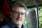 Amsterdam 27 mei 2026
3e deel van de boekenreeks 60 jaar Top 40 wordt feestelijk gelanceerd door bestickerde Top 40-tram met Erik de Zwart als trambestuurder. Natalie La Rose Erik de Zwart, Godfried Nevels en Jeroen Nieuwenhuize  zijn aanwezig 