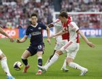 Amsterdam, 2 Mei 2026
Kompetitiewedstrijd AJAX-PSV, eindstand 2-2
Esmir Bajraktarevic en Youri Baas