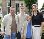Laren 13 mei 2026
Imca Marina viert haar 85e verjaardag bij het bonte Paard in Laren . De zoon van Imca Marina Floris Oud kwam met zijn vrouw en kinderen 
