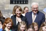 Amsterdam 9 juni 2026
Op uitnodiging van Zijne Majesteit de Koning - Koning Willem Alexander en Koningin Maxima brengt de bondspresident van Duitsland, Frank-Walter Steinmeier, een staatsbezoek aan Nederland. Hij wordt hierbij vergezeld door zijn echtgenote Elke BÃ¼denbender.