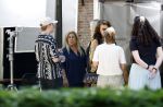 Laren 23 juni 2026
Opnames Gooische vrouwen met aanwezig Linda de Mol Tjitske Reidinga Susan Visser en Lies Visschedijk . Opnames vinden plaats bij restaurant Brink 20 
