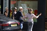 Amsterdam 29 mei 2026
Harry Mens en zijn jongste dochter Nour doen samen boodschappen in Amsterdam zuid.