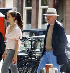 Amsterdam 29 mei 2026
Harry Mens en zijn jongste dochter Nour doen samen boodschappen in Amsterdam zuid.