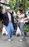 Amsterdam 29 mei 2026
Harry Mens en zijn jongste dochter Nour doen samen boodschappen in Amsterdam zuid.