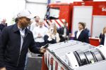 Amsterdam 15 juni 2026
Humberto tan zet zich in tegen brand in vuilniswagens ivm batterijen in een apparaat. Afval brand heb jij de hand 