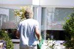 Naarderbos 30 en 31 mei 2026
Jan Westerhoven de nieuwe vriend van Marga Scheide viert zijn 65e verjaardag bij Marga thuis met een tuinfeest .