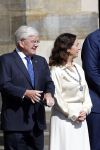 Amsterdam 9 juni 2026
Op uitnodiging van Zijne Majesteit de Koning - Koning Willem Alexander en Koningin Maxima brengt de bondspresident van Duitsland, Frank-Walter Steinmeier, een staatsbezoek aan Nederland. Hij wordt hierbij vergezeld door zijn echtgenote Elke BÃ¼denbender. Jan v Zanen en Femke Halsema