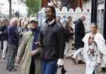 Amsterdam 3 juni 2026
Jeangu Macrooy met zijn nieuwe vriend  Roman Brasser