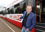 Amsterdam 27 mei 2026
3e deel van de boekenreeks 60 jaar Top 40 wordt feestelijk gelanceerd door bestickerde Top 40-tram met Erik de Zwart als trambestuurder. Natalie La Rose Erik de Zwart, Godfried Nevels en Jeroen Nieuwenhuize  zijn aanwezig 