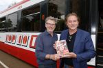 Amsterdam 27 mei 2026
3e deel van de boekenreeks 60 jaar Top 40 wordt feestelijk gelanceerd door bestickerde Top 40-tram met Erik de Zwart als trambestuurder. Natalie La Rose Erik de Zwart, Godfried Nevels en Jeroen Nieuwenhuize  zijn aanwezig 