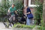 Amsterdam 29 mei 2026
Joep Onderdelinden met partner Hans op de fiets in Amsterdam zuid .
