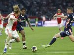 Amsterdam, 2 Mei 2026
Kompetitiewedstrijd AJAX-PSV, eindstand 2-2
Joey Veerman