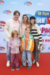 Amsterdam 31 mei 2026
Premiere Rutger Thomas en Paco 2 in Pathe Arena . Johnny de Mol kwam met zijn vrouw Anouk de Mol en hun kinderen Johnny jr Fender en Kiki 