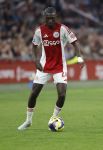 Amsterdam, 2 Mei 2026
Kompetitiewedstrijd AJAX-PSV, eindstand 2-2
Jorthy Mokio