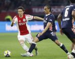 Amsterdam, 2 Mei 2026
Kompetitiewedstrijd AJAX-PSV, eindstand 2-2
Kiliann Sildillia
