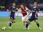 Amsterdam, 2 Mei 2026
Kompetitiewedstrijd AJAX-PSV, eindstand 2-2
Kiliann Sildillia