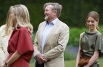 Den Haag 21 mei 2026
Fotouurtje met de koninklijke familie in de Hollandse tuin van Park Clingendael . Aanwezig Koning Willem Alexander Koningin Maxima Prinses Amalia Prinses Alexia en Prinses Ariane . 
