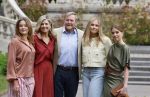 Den Haag 21 mei 2026
Fotouurtje met de koninklijke familie in de Hollandse tuin van Park Clingendael . Aanwezig Koning Willem Alexander Koningin Maxima Prinses Amalia Prinses Alexia en Prinses Ariane . 