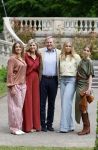 Den Haag 21 mei 2026
Fotouurtje met de koninklijke familie in de Hollandse tuin van Park Clingendael . Aanwezig Koning Willem Alexander Koningin Maxima Prinses Amalia Prinses Alexia en Prinses Ariane . 