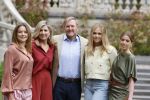 Den Haag 21 mei 2026
Fotouurtje met de koninklijke familie in de Hollandse tuin van Park Clingendael . Aanwezig Koning Willem Alexander Koningin Maxima Prinses Amalia Prinses Alexia en Prinses Ariane . 