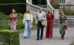 Den Haag 21 mei 2026
Fotouurtje met de koninklijke familie in de Hollandse tuin van Park Clingendael . Aanwezig Koning Willem Alexander Koningin Maxima Prinses Amalia Prinses Alexia en Prinses Ariane . 