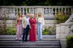 Den Haag 21 mei 2026
Fotouurtje met de koninklijke familie in de Hollandse tuin van Park Clingendael . Aanwezig Koning Willem Alexander Koningin Maxima Prinses Amalia Prinses Alexia en Prinses Ariane . 