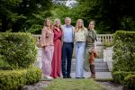 Den Haag 21 mei 2026
Fotouurtje met de koninklijke familie in de Hollandse tuin van Park Clingendael . Aanwezig Koning Willem Alexander Koningin Maxima Prinses Amalia Prinses Alexia en Prinses Ariane . 