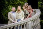 Den Haag 21 mei 2026
Fotouurtje met de koninklijke familie in de Hollandse tuin van Park Clingendael . Aanwezig Koning Willem Alexander Koningin Maxima Prinses Amalia Prinses Alexia en Prinses Ariane . 