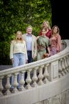 Den Haag 21 mei 2026
Fotouurtje met de koninklijke familie in de Hollandse tuin van Park Clingendael . Aanwezig Koning Willem Alexander Koningin Maxima Prinses Amalia Prinses Alexia en Prinses Ariane . 