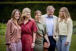 Den Haag 21 mei 2026
Fotouurtje met de koninklijke familie in de Hollandse tuin van Park Clingendael . Aanwezig Koning Willem Alexander Koningin Maxima Prinses Amalia Prinses Alexia en Prinses Ariane . 