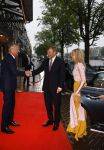 Amsterdam 3 juni 2026
Koning Willem Alexander en Koningin Maxima arriveren bij Carre  voor het Holland festival . Arthur v Dijk ontvangt ze .