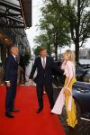 Amsterdam 3 juni 2026
Koning Willem Alexander en Koningin Maxima arriveren bij Carre  voor het Holland festival . Arthur v Dijk ontvangt ze .