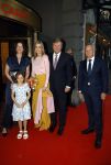 Amsterdam 3 juni 2026
Koning Willem Alexander en Koningin Maxima arriveren bij Carre  voor het Holland festival . Arthur v Dijk ontvangt ze .
