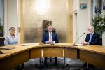 Den Haag 30 juni 2026
Koning Willem Alexander Koningin Maxima en prinses Amalia bij afscheid van Thom de Graaf in raad v State .