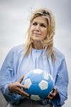 Koningin Maxima bij aftrap campagne Onzichtbare Blessure
VOORBURG 2 juni 2026 Koningin Maxima tijdens de aftrap van âDe Onzichtbare Blessureâ. Met het programma besteden KNVB en Zilveren Kruis aandacht aan mentale gezondheid in het amateurvoetbal. MIND Us wil dat jongeren grip krijgen op hun mentale gezondheid, zich veerkrachtig ontwikkelen en hulp weten te vinden als dat nodig is, Maxima is erevoorzitter van de stichting. De aftrap vind plaats in de Week van de Mentale Gezondheid. 