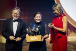 AMSTERDAM 20 mei 2026
 Koningin Maxima is aanwezig bij de uitreiking van de Koning Willem I Prijzen 2026 in Circa De ondernemingsprijzen worden tweejaarlijks toegekend door de Koning Willem I Stichting, in de categorieÃ«n Grootbedrijf, Midden- en Kleinbedrijf (MKB) en de Plaquette voor Duurzaam Ondernemerschap. Koningin Maxima is erevoorzitter van de Koning Willem I Stichting. 