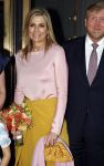 Amsterdam 3 juni 2026
Koning Willem Alexander en Koningin Maxima arriveren bij Carre  voor het Holland festival . Arthur v Dijk ontvangt ze .