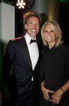 Amsterdam 13 juni 2026
Amsterdam diner 2026 tbv het aidsfonds in Afas Live . Leontine Ruiters kwam met goede vriend John Huiberts 