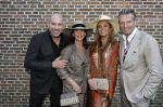 Breukelen 22 juni 2026
Nationale haringparty op Neyenrode . Lesley Bamberger met zijn vrouw Tanja en David Bijlsma met zijn vrouw Ghytha 
