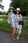 Breukelen 22 juni 2026
Nationale haringparty op Neyenrode . Lili Genee kwam met vriendin Kim Beumer 