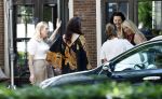 Laren 23 juni 2026
Opnames Gooische vrouwen met aanwezig Linda de Mol Tjitske Reidinga Susan Visser en Lies Visschedijk . Opnames vinden plaats bij restaurant Brink 20 
