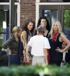 Laren 23 juni 2026
Opnames Gooische vrouwen met aanwezig Linda de Mol Tjitske Reidinga Susan Visser en Lies Visschedijk . Opnames vinden plaats bij restaurant Brink 20 
