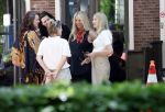 Laren 23 juni 2026
Opnames Gooische vrouwen met aanwezig Linda de Mol Tjitske Reidinga Susan Visser en Lies Visschedijk . Opnames vinden plaats bij restaurant Brink 20 

