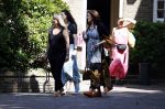 Laren 23 juni 2026
Opnames Gooische vrouwen met aanwezig Linda de Mol Tjitske Reidinga Susan Visser en Lies Visschedijk . Opnames vinden plaats bij restaurant Brink 20 
