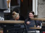 Amsterdam 15 juni 2026
Martijn Krabbe rijdt door Amsterdam zuid en gaat daarna op terras zitten met een vriendin