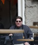 Amsterdam 15 juni 2026
Martijn Krabbe rijdt door Amsterdam zuid en gaat daarna op terras zitten met een vriendin