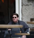 Amsterdam 15 juni 2026
Martijn Krabbe rijdt door Amsterdam zuid en gaat daarna op terras zitten met een vriendin