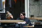 Amsterdam 15 juni 2026
Martijn Krabbe rijdt door Amsterdam zuid en gaat daarna op terras zitten met een vriendin
