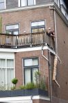 Den Haag 30 juni 2026
Bij het huis van Matthijs v Nieuwkerk en zijn vrouw Martha worden zonweringen op gehangen 